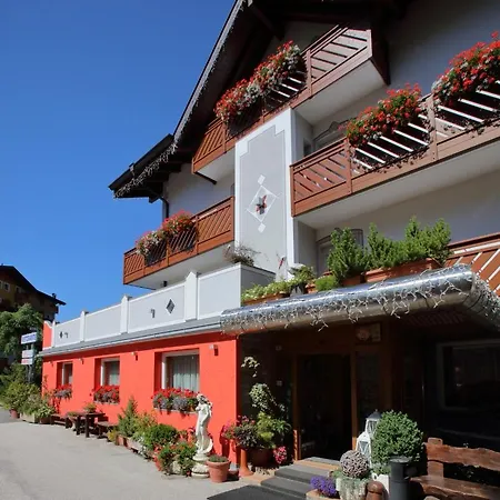 Pier Hotel 3*