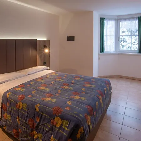 Meridiana Aparthotel 3*