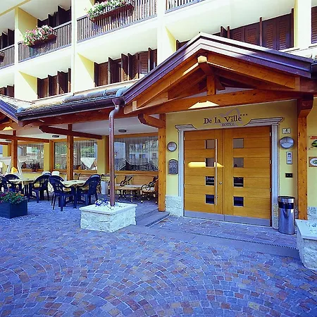 Hotel De La