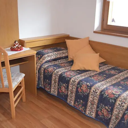 Aparthotel Antares