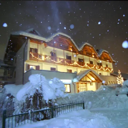 Hotel Canada Andalo