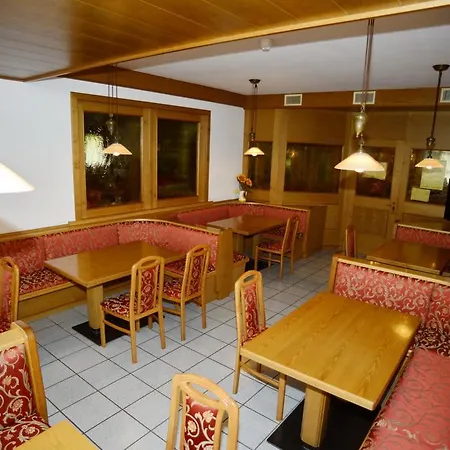 Hotel Canada Andalo
