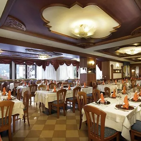Cavallino Lovely 4*