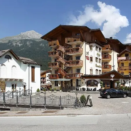 Cavallino Lovely Hotel