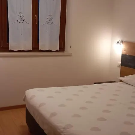 Residenza La Val Di Gianni Bottamedi Apartment *
