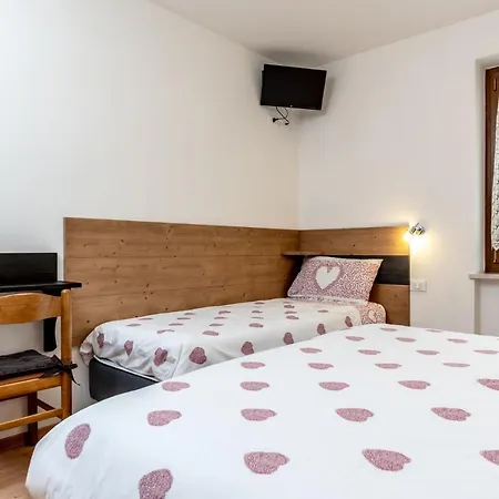 Apartment Dimora La Val *