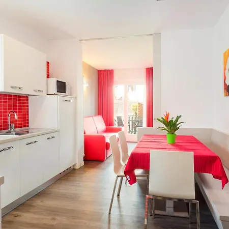 Diamant Aparthotel 3*