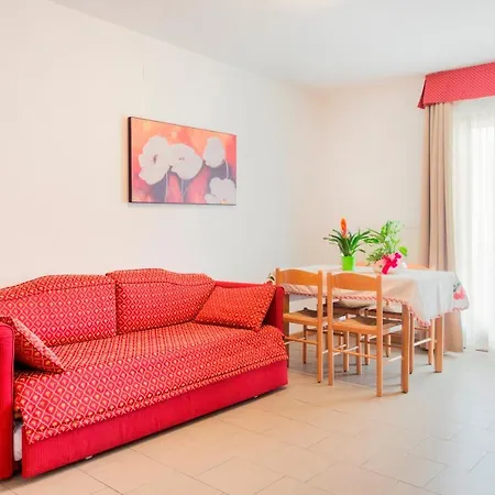 Diamant Aparthotel 3*