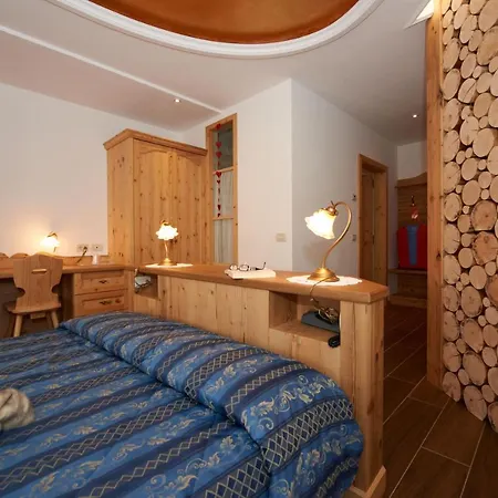 Hotel Cavallino Lovely