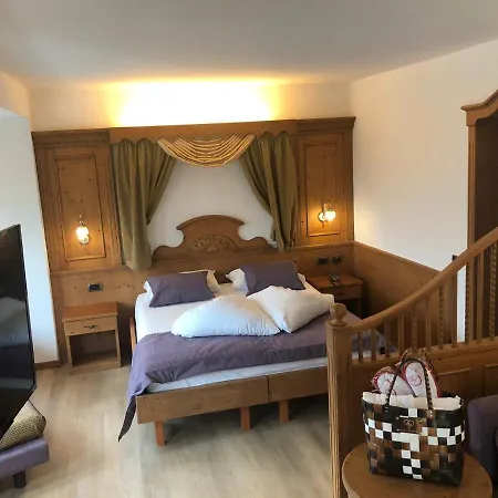 Hotel Cavallino Lovely 4*