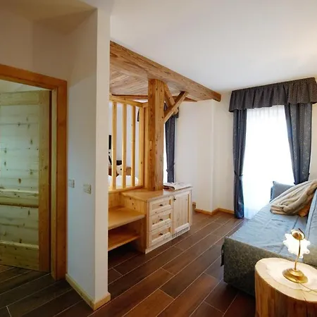 Cavallino Lovely Hotel Andalo