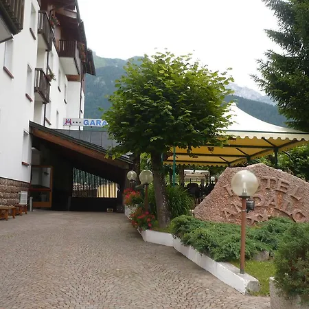 Hotel Andalo Hotel 3*