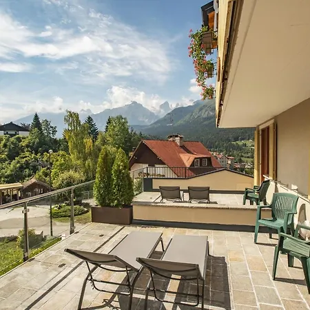 La Perla Hotel 4*