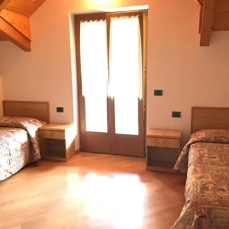 Attico In Legno Ad