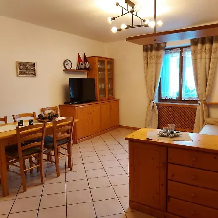 Osti Sansoni Mariarosa Apartment