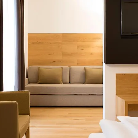 Hotel Dolomites