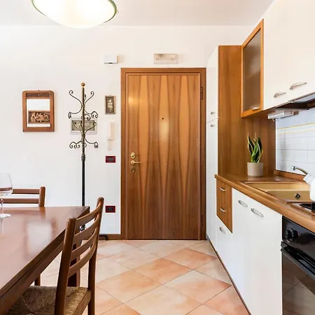Minerva's House + Private Parking