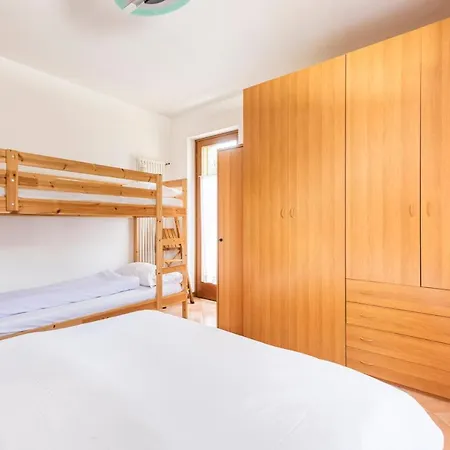 Minerva's House + Private Parking Apartment *