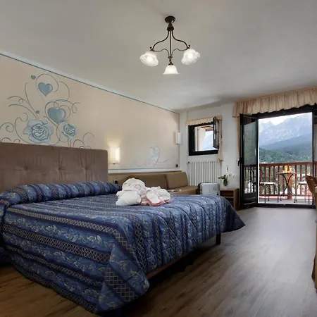 Cavallino Lovely Hotel Andalo