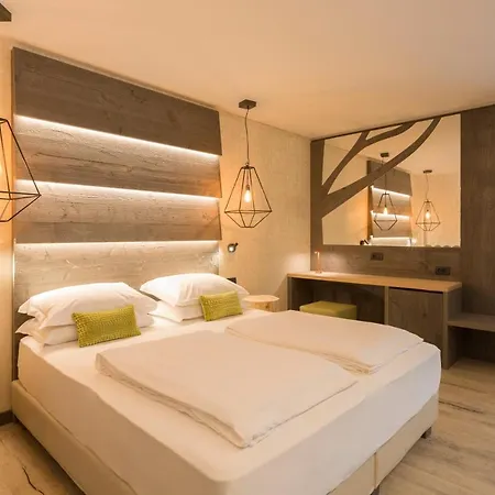 Hotel Cavallino Lovely 4*