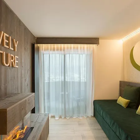 Cavallino Lovely 4*