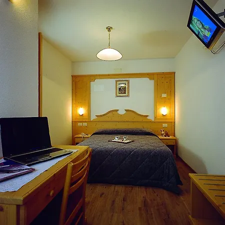 Hotel Al Plan 3*