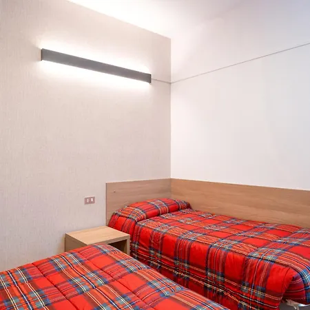 Viola Aparthotel