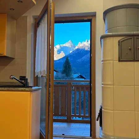 Attico In Legno Ad Apartment *