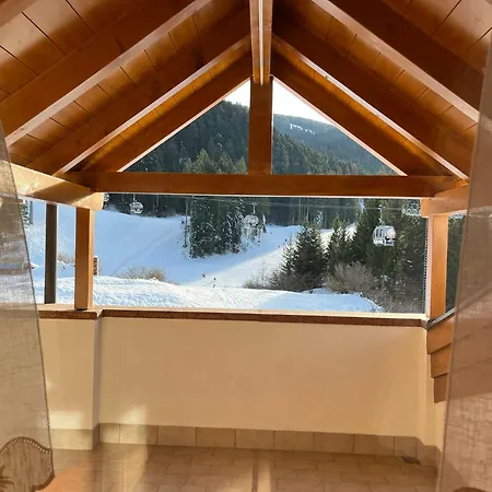 Attico In Legno Ad Apartment