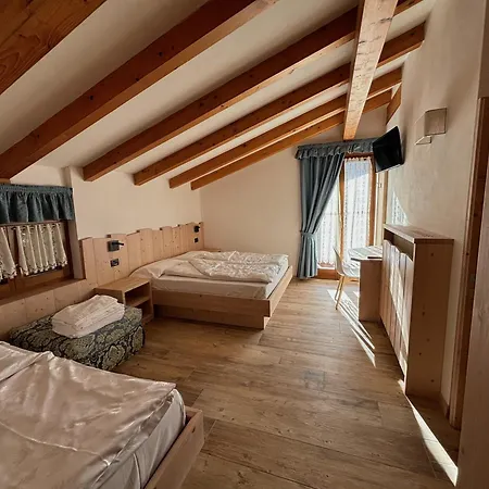 Cima Tosa Aparthotel 3*