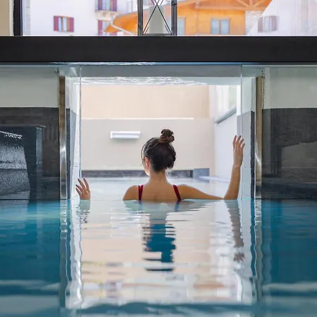Nordik Hotel 4*