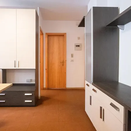 Aparthotel Viola