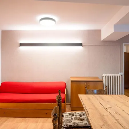 Aparthotel Viola