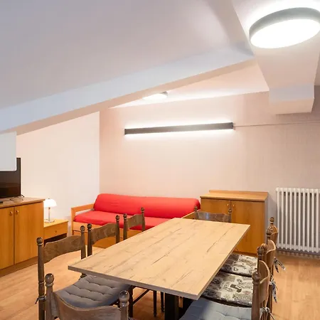 Aparthotel Viola Andalo