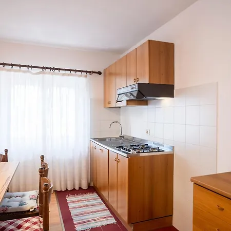 Viola Aparthotel