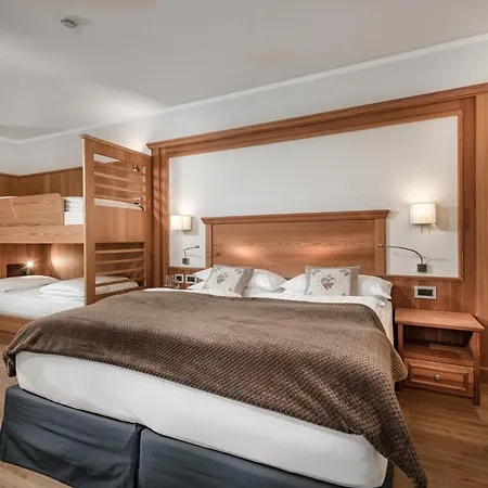 Family Serena 4* Andalo