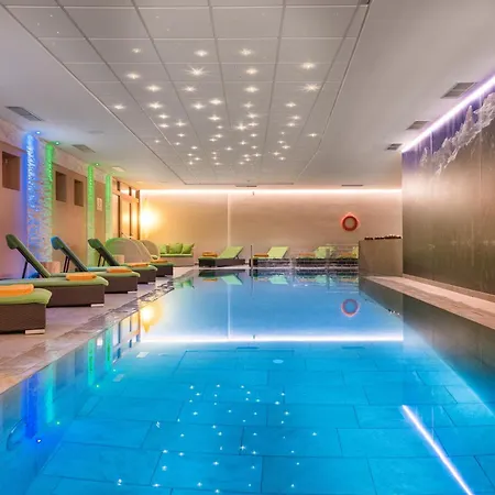 Family Serena 4* Andalo
