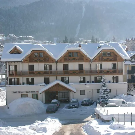 Canada Hotel 3*