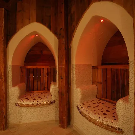 Hotel Garni La Roccia Andalo