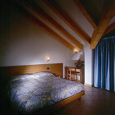 Alba Nova Aparthotel 2*