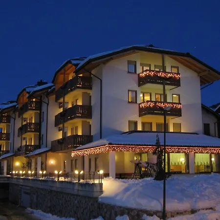 Alba Nova Aparthotel