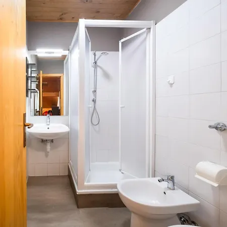 Viola Aparthotel *
