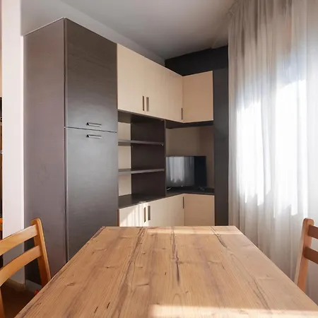 Viola Aparthotel Andalo