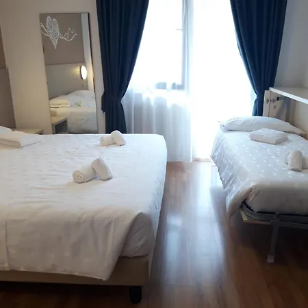 La Perla Hotel