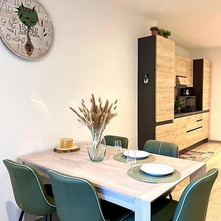 Apartment Casa Chiara Centro *