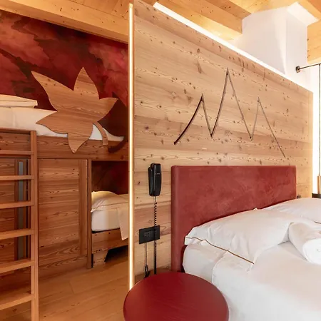 Hotel La Perla 4*