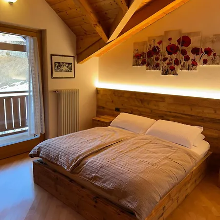 Attico In Legno Ad