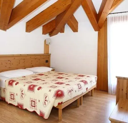 Hotel K2 3*