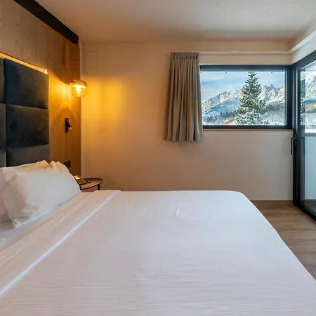 Nordik Hotel 4*