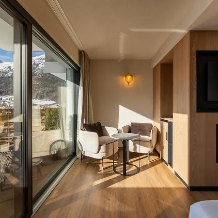 Hotel Nordik 4*